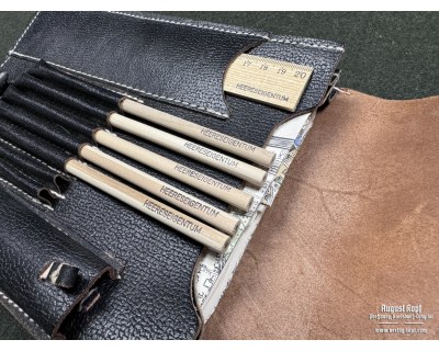 Mapcase pencil set WH property