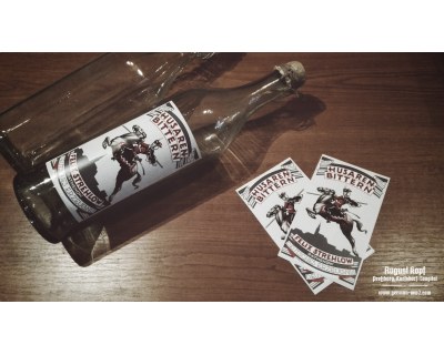 Husaren Bittern liquor alcohol label 2x