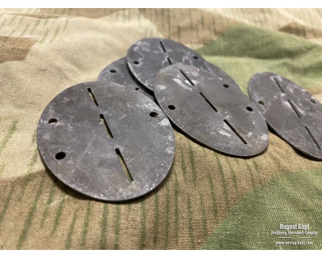 Erkennungsmarke - dog tag patinated zinc