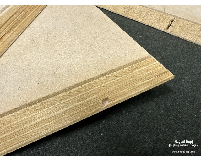 Diorama base wooden stand
