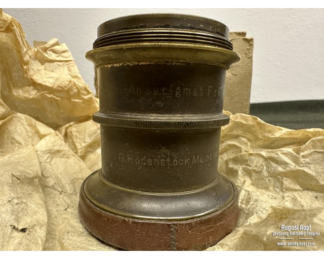 Hem Anastigmat F 7,2 №3 lens in box