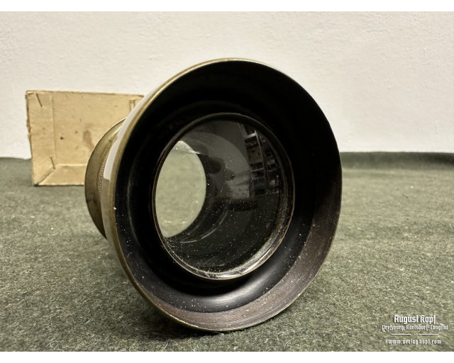 Hem Anastigmat F 7,2 №3 lens in box
