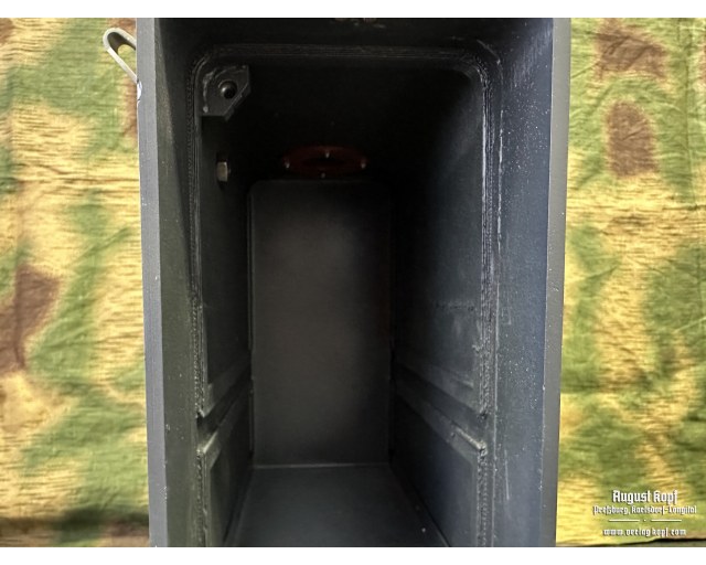 Feldfu box - early/late war empty casing (gen4 2026)