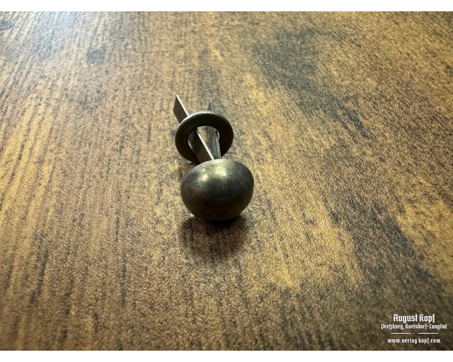 Czech helmet standard split pin for M32 vz.32