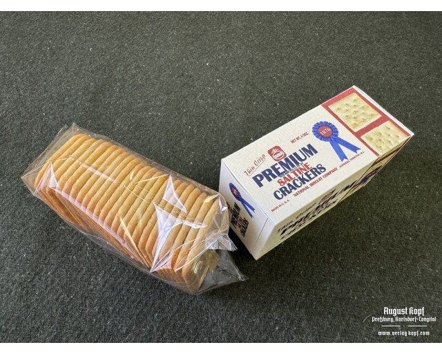 Saltine crackers