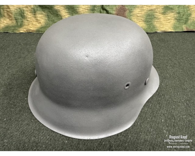 M42 EF68 Schiefergrau stahlhelm