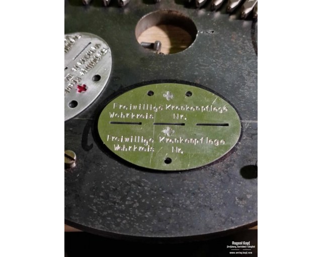 Erkennungsmarke service - dog tag stamping