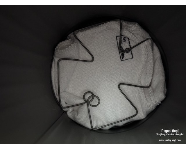 Gasmask cleaning cloth