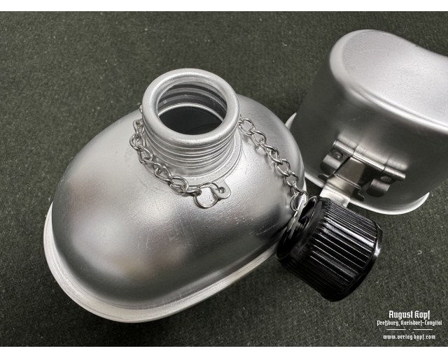 US M1910 canteen with cup