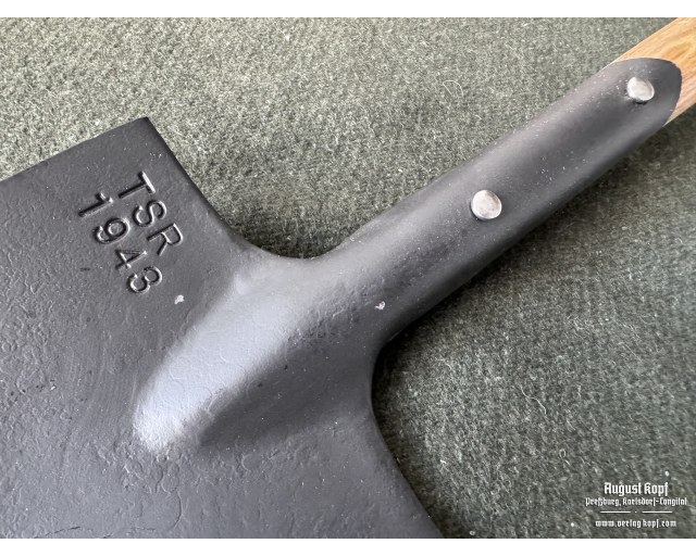 German WW2 Field Shovel