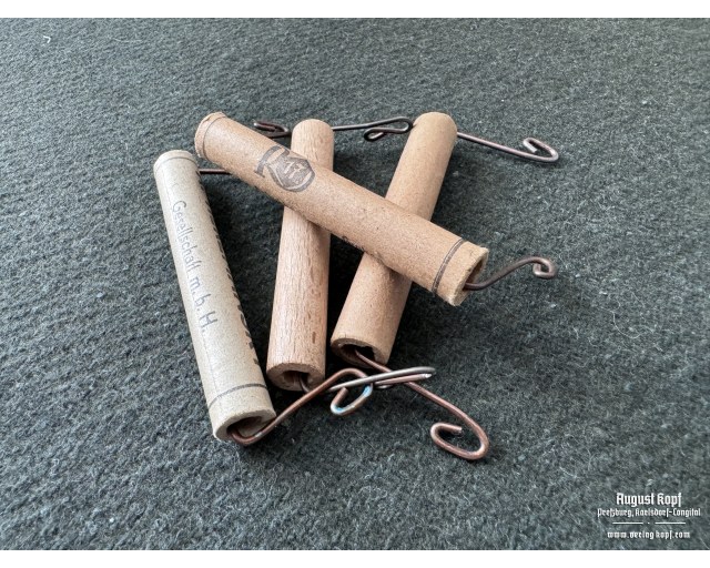 Vintage parcel carrying handle
