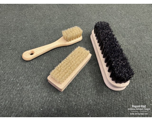 Cleaning brushes - Putzzeug 3x WH 1935