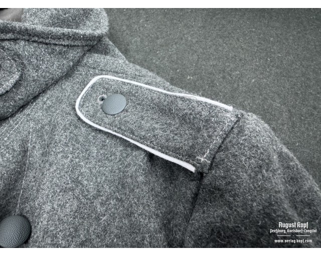 German WW2 overcoat M40