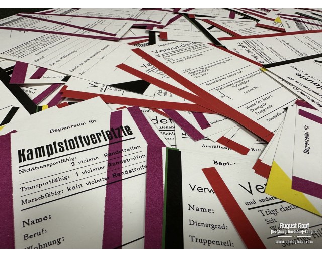 Set of 200 various medical tag - unfinished