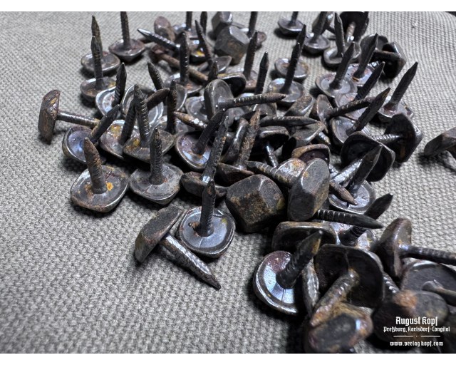 Military Hobnails - 5side