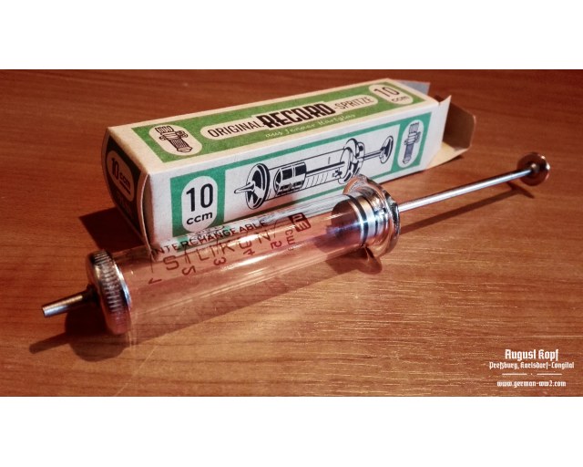 Genuine syringe 10ml in repro box