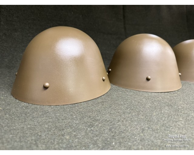 Czechoslovak vz.32 steel helmet