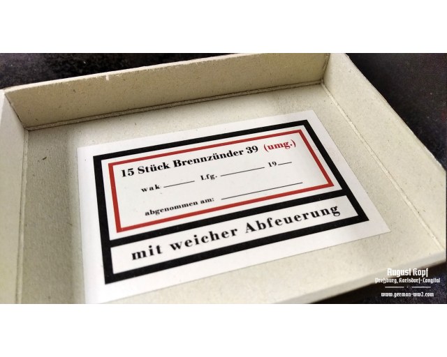 Brennzünder 39 package