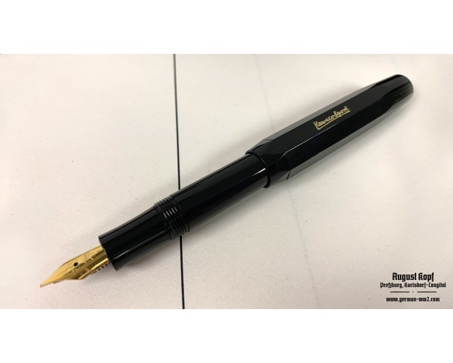 Fountain pen 1930/40 style - Medium nib