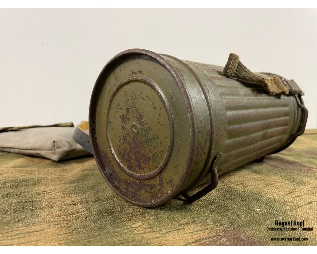 Gas mask can + gasplane set 1