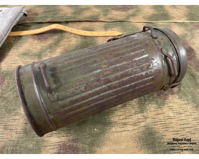 Gas mask can + gasplane set 1