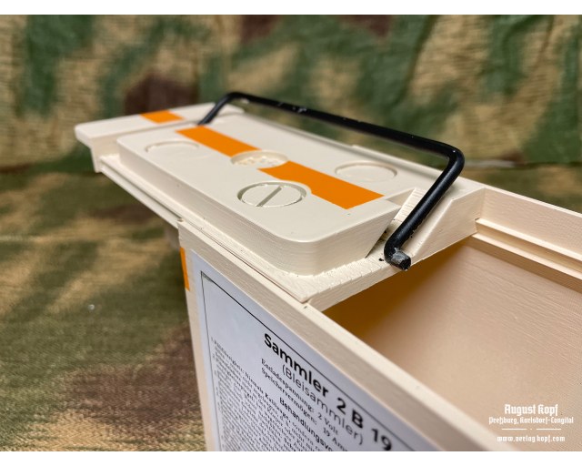 Radio battery Sammler 2 B 19 box