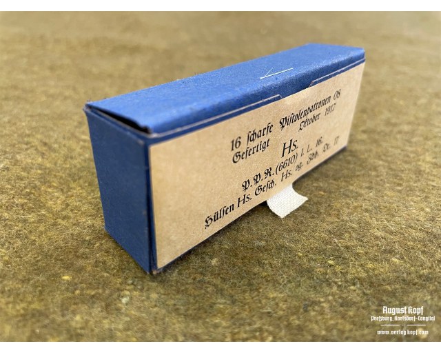 Empty box 16 scharfe Pistolenpatronen 08 type.1