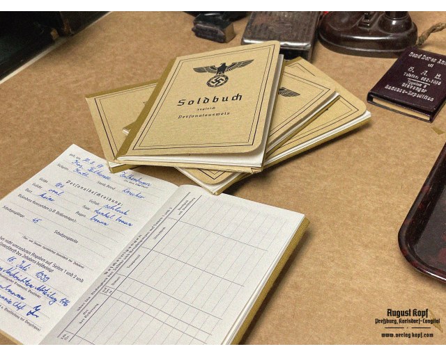Heer/SS Soldbuch filling service