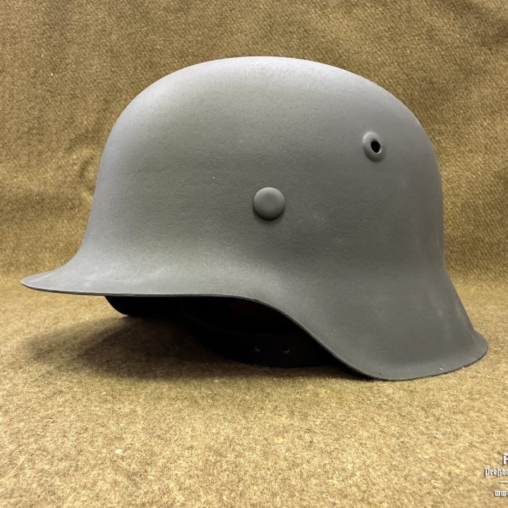 Original M42 hkp64 Schiefergrau WH/SS stahlhelm